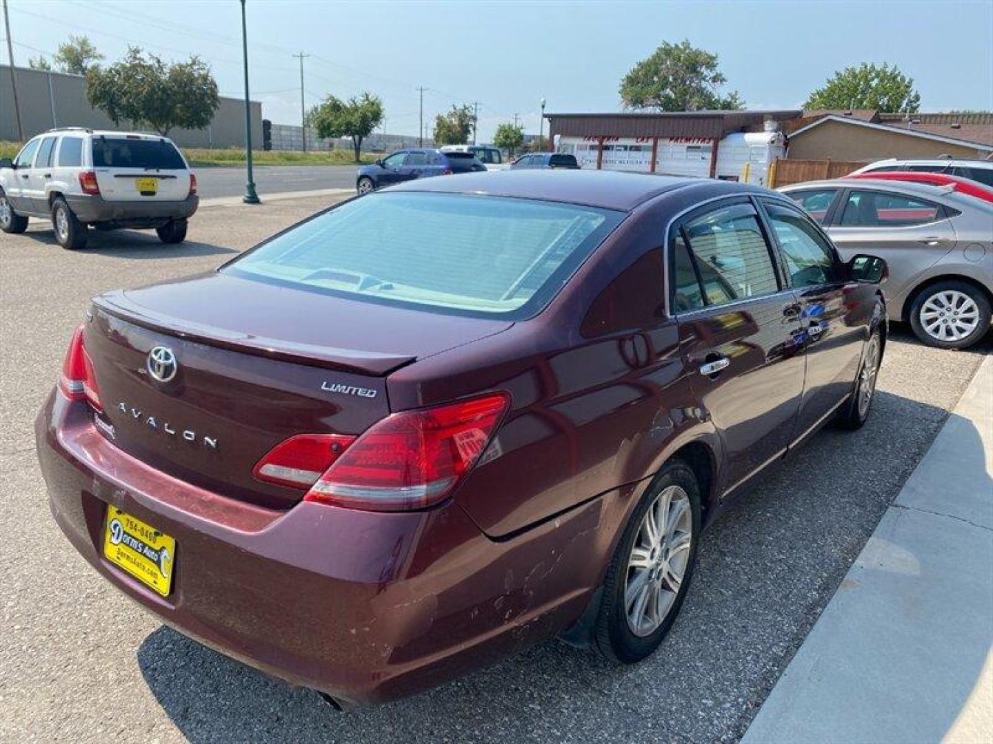 2008 Burgundy Toyota Avalon XL (4T1BK36B28U) with an 3.5L V6 268hp 248ft. lbs. engine, Automatic transmission, located at 842 E South Street, Powell, WY, 82435, (307) 754-7289, 44.752300, -108.746933 - Photo#2