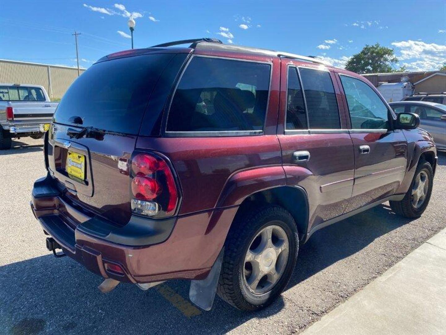 2006 Burgundy Chevrolet Trailblazer LS (1GNDT13S962) with an 4L NA I6 double overhead cam (DOHC) 24V engine, Automatic transmission, located at 842 E South Street, Powell, WY, 82435, (307) 754-7289, 44.752300, -108.746933 - Photo#2