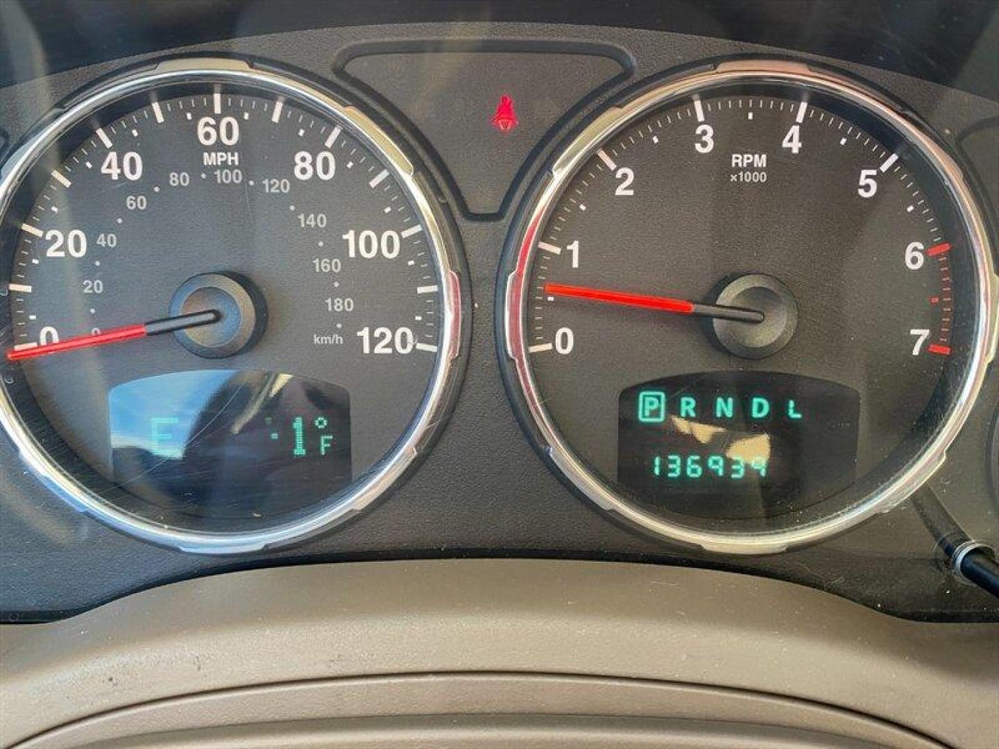 2008 Silver Jeep Liberty Limited (1J8GN58K68W) with an 3.7L V6 210hp 235ft. lbs. engine, Automatic transmission, located at 842 E South Street, Powell, WY, 82435, (307) 754-7289, 44.752300, -108.746933 - Photo#7