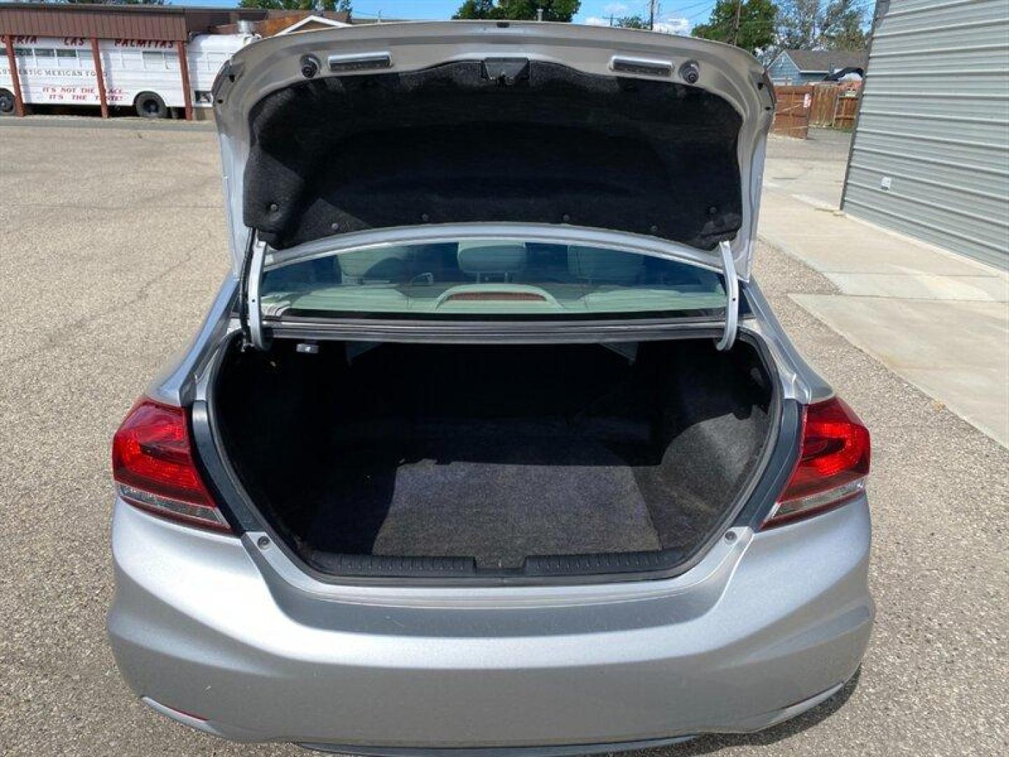 2015 Alabaster Silver Metallic Honda Civic LX (19XFB2E51FE) with an 1.8L I4 143hp 129ft. lbs. engine, 5 Speed Manual transmission, located at 842 E South Street, Powell, WY, 82435, (307) 754-7289, 44.752300, -108.746933 - Photo#12