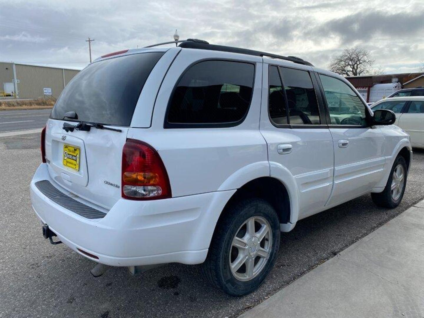 2002 White Oldsmobile Bravada (1GHDT13S722) with an 4L NA I6 double overhead cam (DOHC) 24V engine, Automatic transmission, located at 842 E South Street, Powell, WY, 82435, (307) 754-7289, 44.752300, -108.746933 - Photo#2