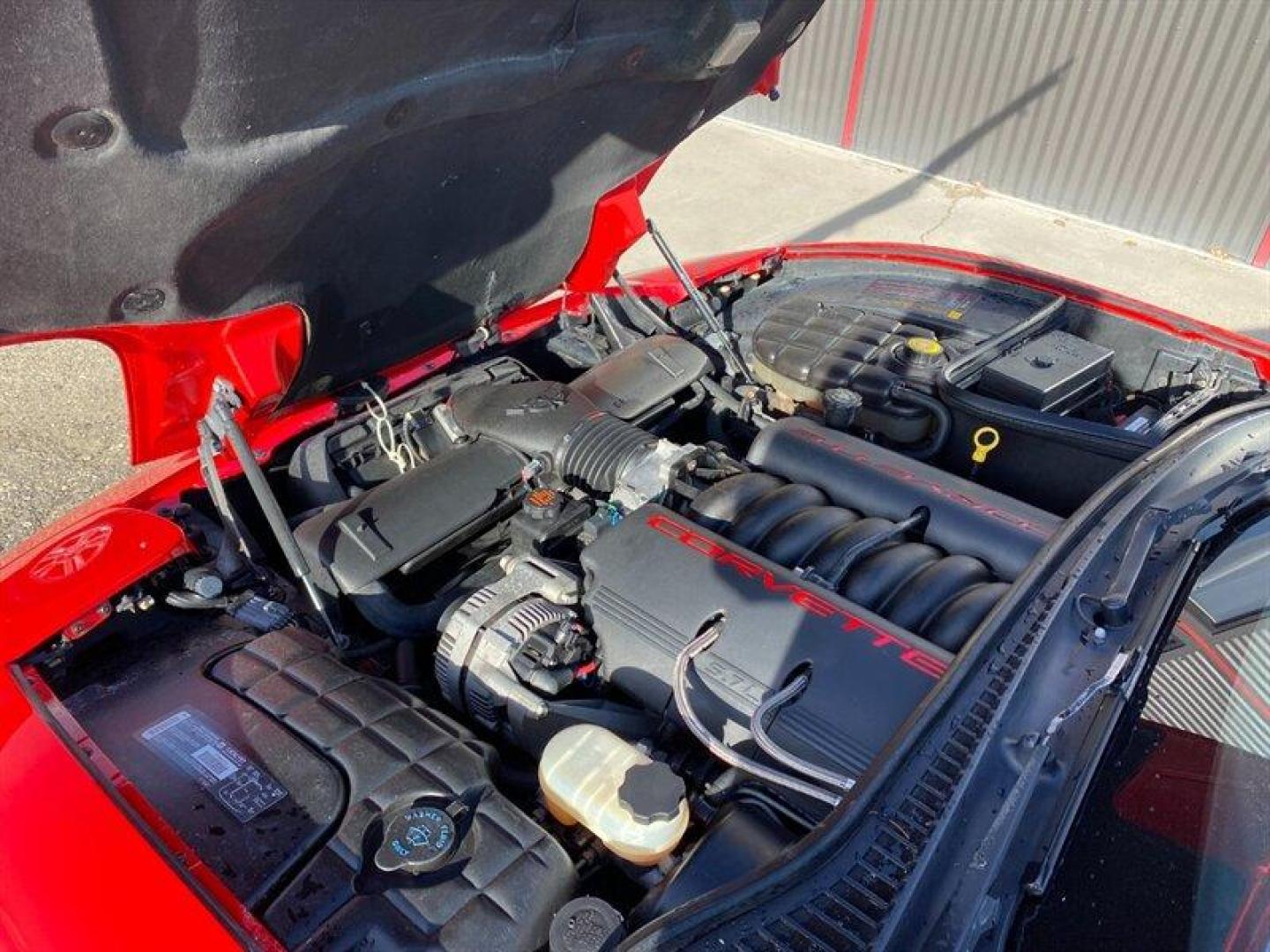 1997 Red Chevrolet Corvette (1G1YY22GXV5) with an 5L NA V8 overhead valves (OHV) 16V engine, Automatic transmission, located at 842 E South Street, Powell, WY, 82435, (307) 754-7289, 44.752300, -108.746933 - Photo#17